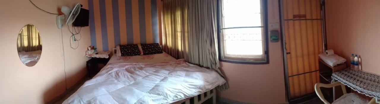 Win House Hotel Bangkok Luaran gambar
